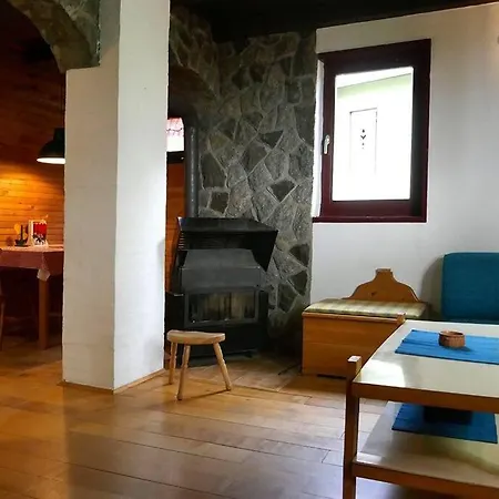 Planinska Kuca Savic, Сasa de vacaciones